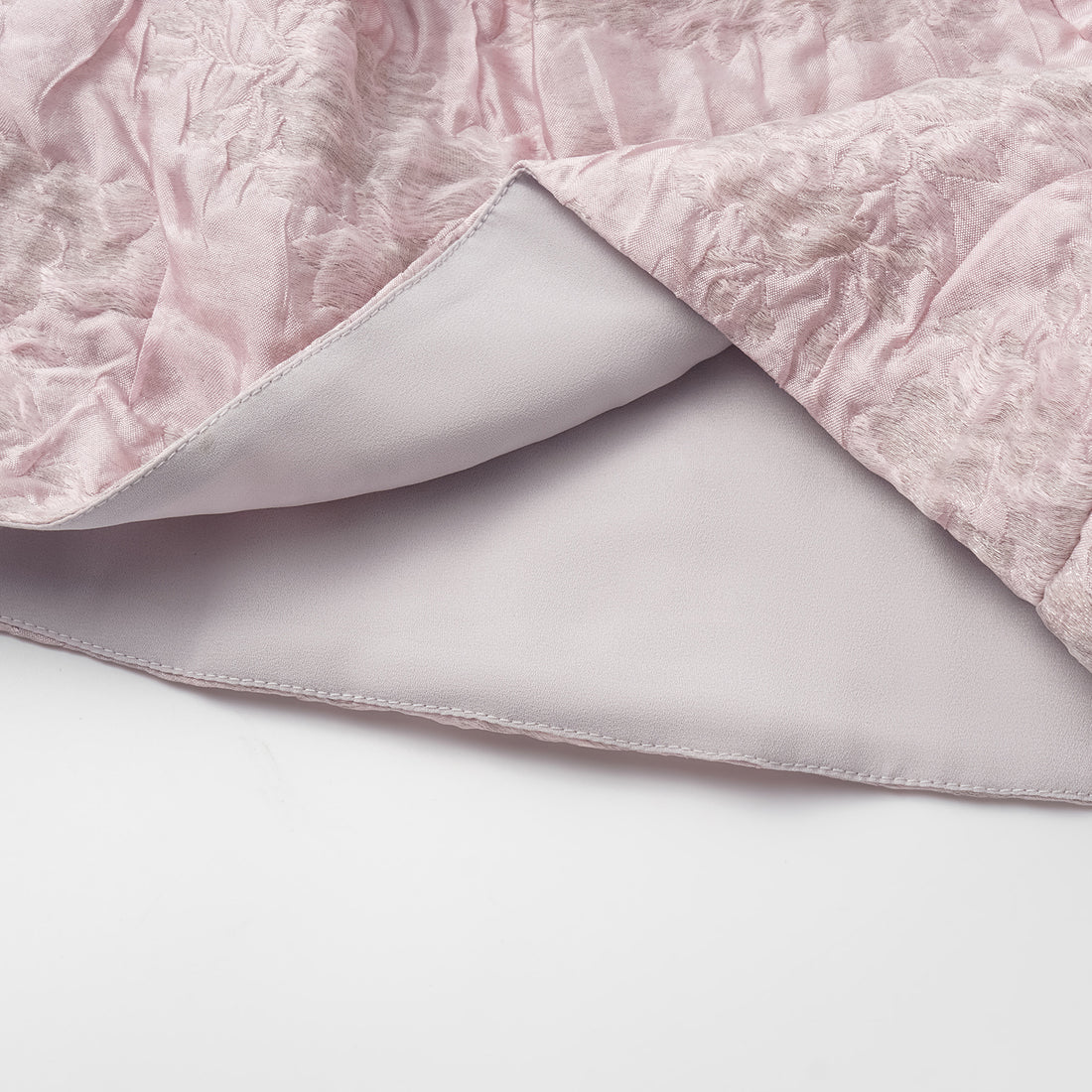 "Spring" Ice Crystal Jacquard Shorts - Rose Dew