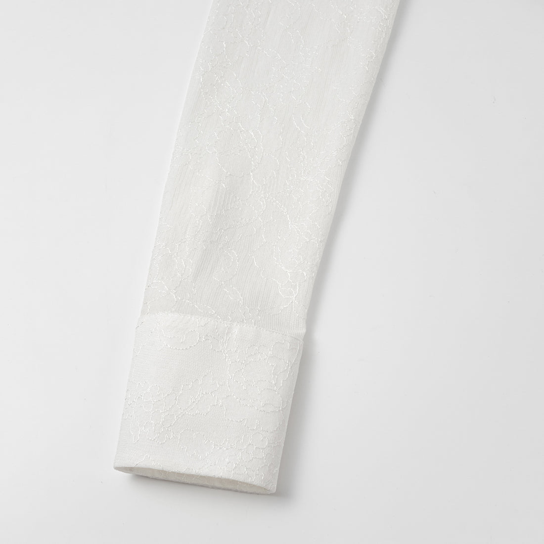 "Daytime Sparkle." French top-grade lace craft diamond-cut shirt