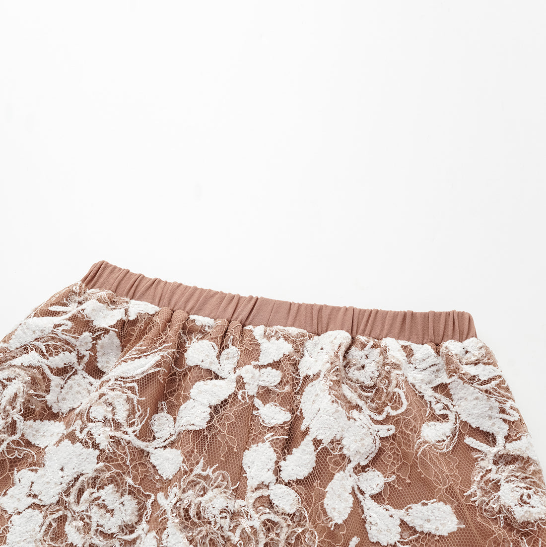 “Welcome to my party.” Wide-leg trousers with velvet embroidery—Champagne