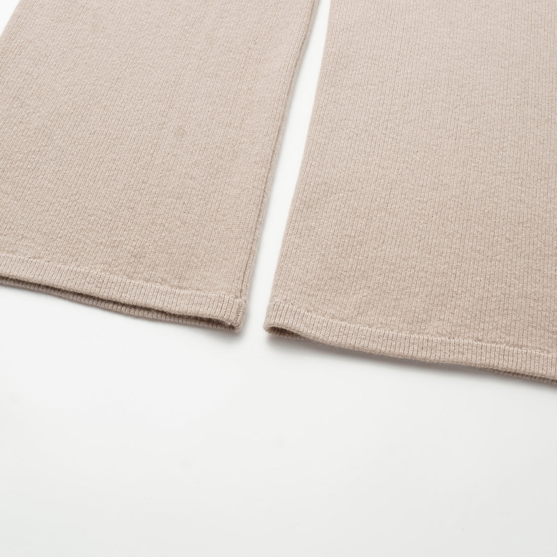 "Winter Diary" 100% Cashmere Heavyweight Three-Dimensional Pleated Wide-Leg Pants - Camel