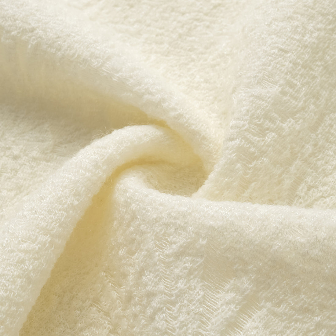 "Lazily Leaning on Spring" Wool Jacquard Chinese Knitted Suit - Autumn Porcelain Reflecting the Snow