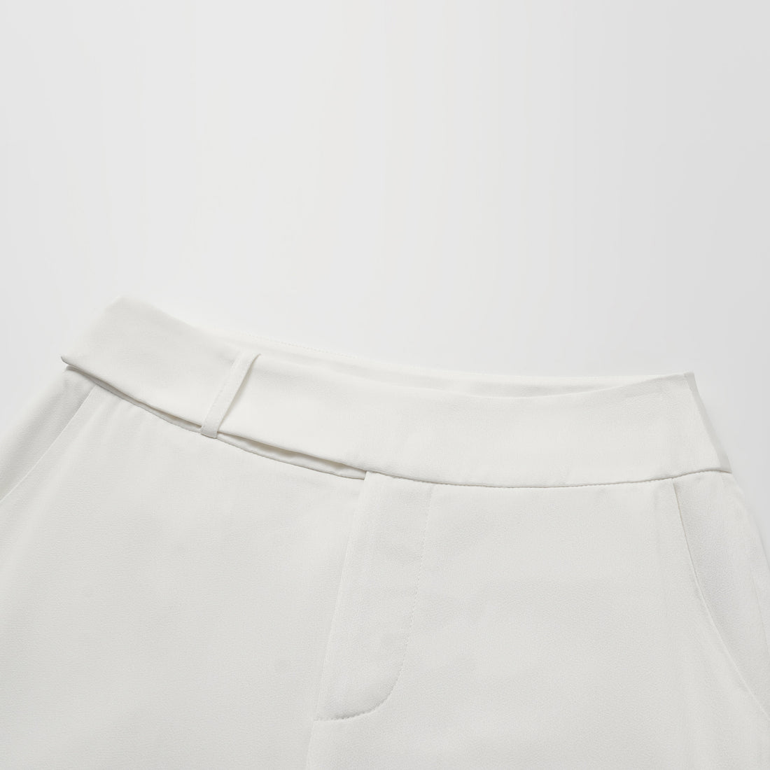 "Autumn Diary" Pearl Acetate Satin Cropped Flared Pants - White