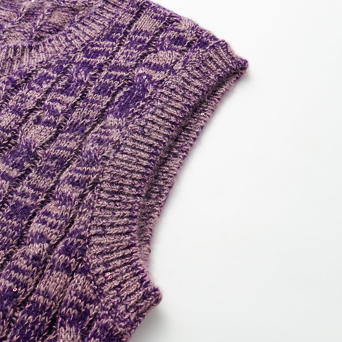"Winter diary." 100% Cashmere Sequined Cable Knit Vest—Charm
