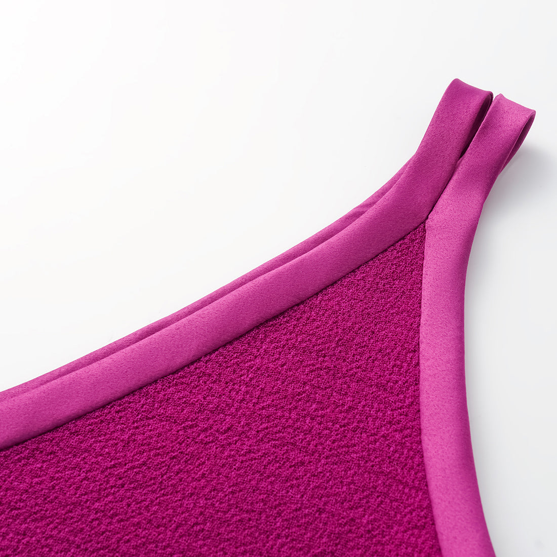 "The Top" British double-faced crepe vest - Fuchsia
