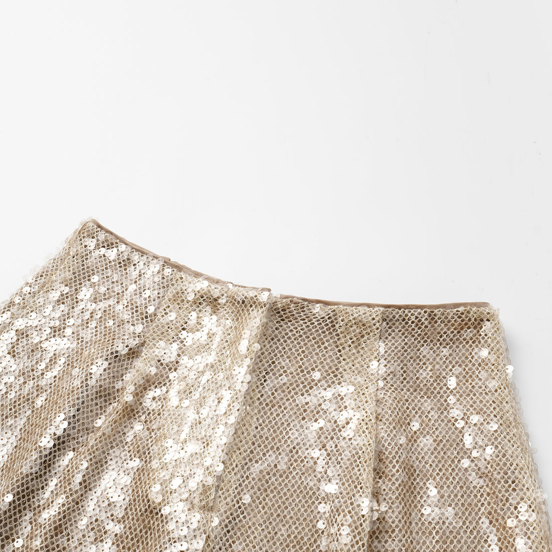 “Daytime Party.” Shimmering Knit Shorts