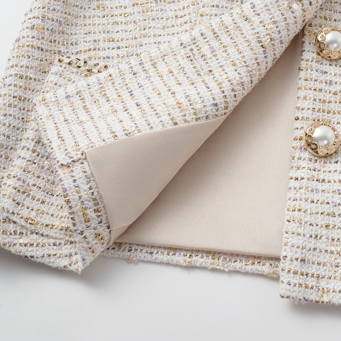 "Chelsea Citywalk." Spanish gold-finish lightweight tweed vest
