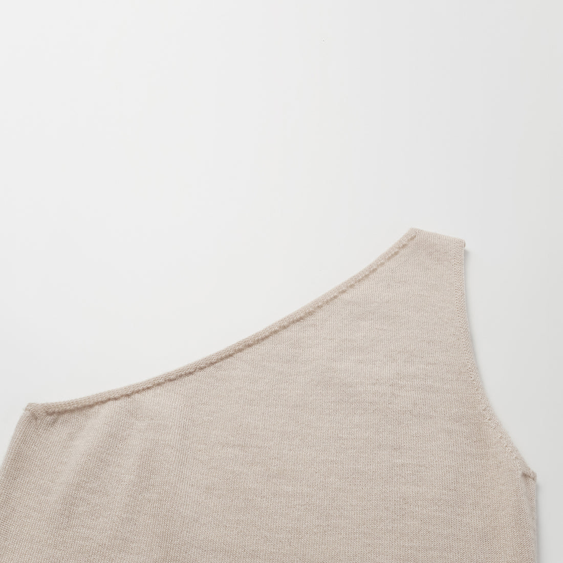 “Autumn Diary” 100% Cashmere Off-shoulder Top—Rose Water