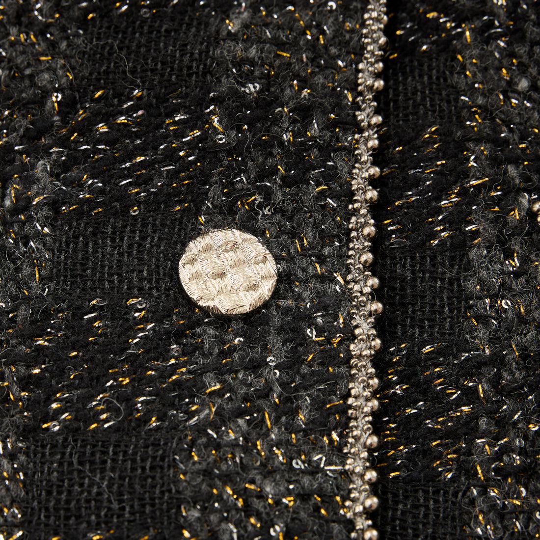 “Chelsea tea time.”義大利頂級初剪羊毛燦金星點經典No.4花呢外套—Cosmic Bloom星河煙花