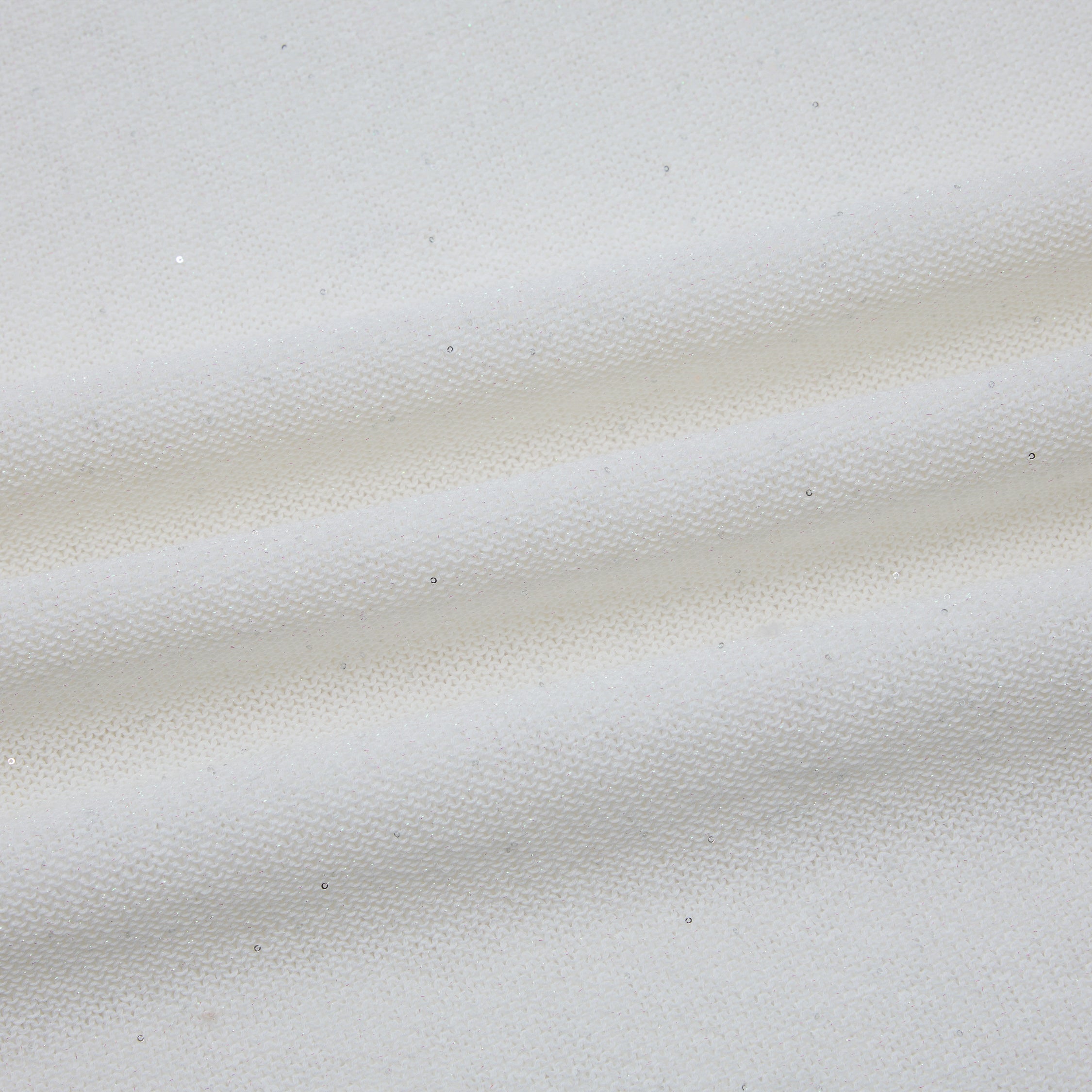 “Spring Diary”真絲長絨棉細針柔感星點針織裙—Soft Parchment 柔紙之境