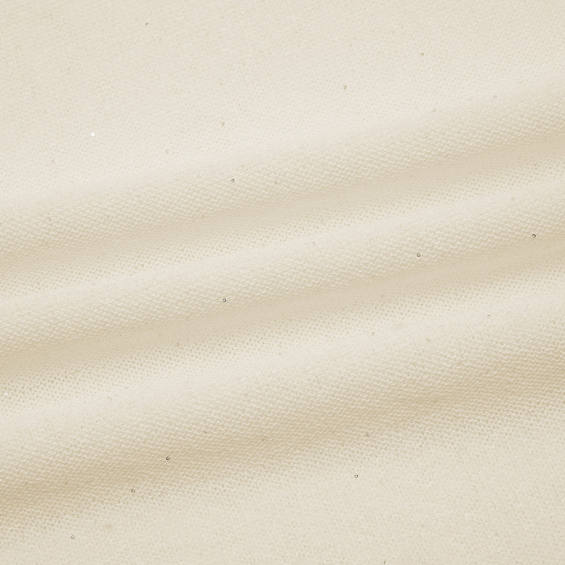 “Spring Diary”真絲長絨棉細針柔感星點針織裙—Sunlit Grain 日映穀影