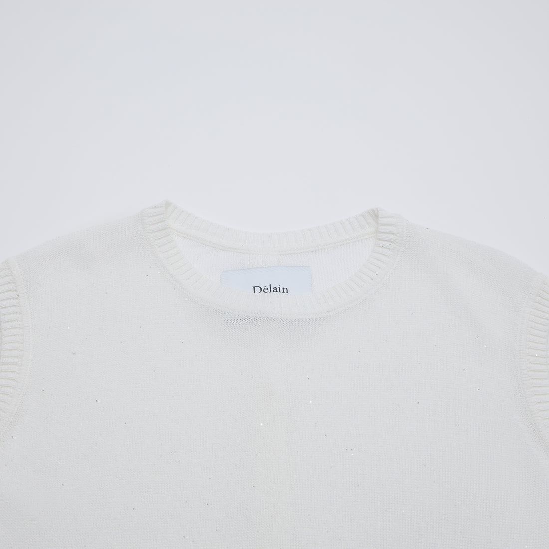 “Spring Diary”真絲長絨棉細針柔感星點針織上衣—Soft Parchment 柔紙之境