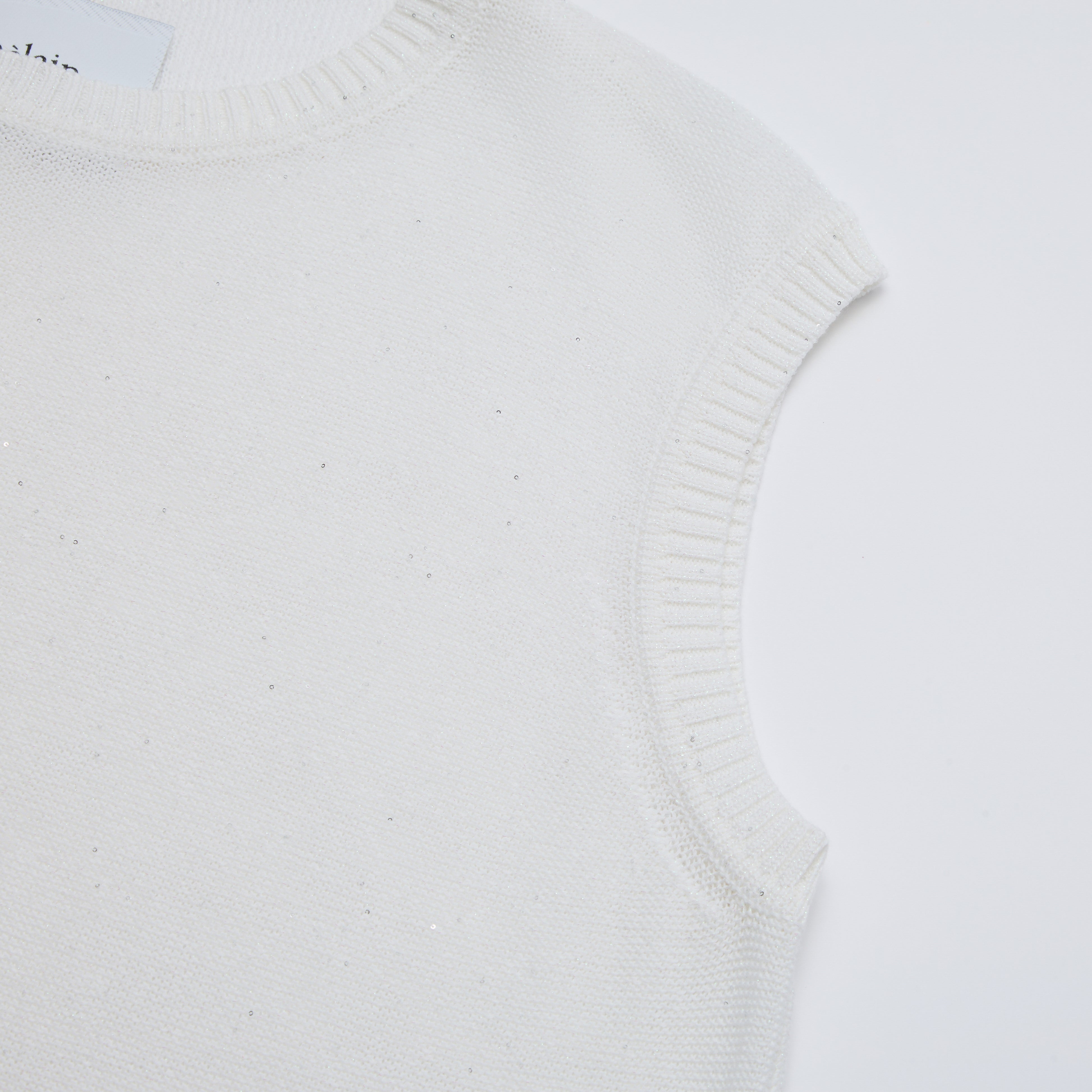 “Spring Diary”真絲長絨棉細針柔感星點針織上衣—Soft Parchment 柔紙之境