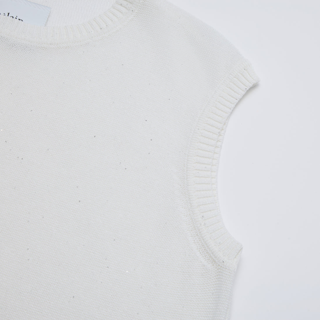 “Spring Diary”真絲長絨棉細針柔感星點針織上衣—Soft Parchment 柔紙之境