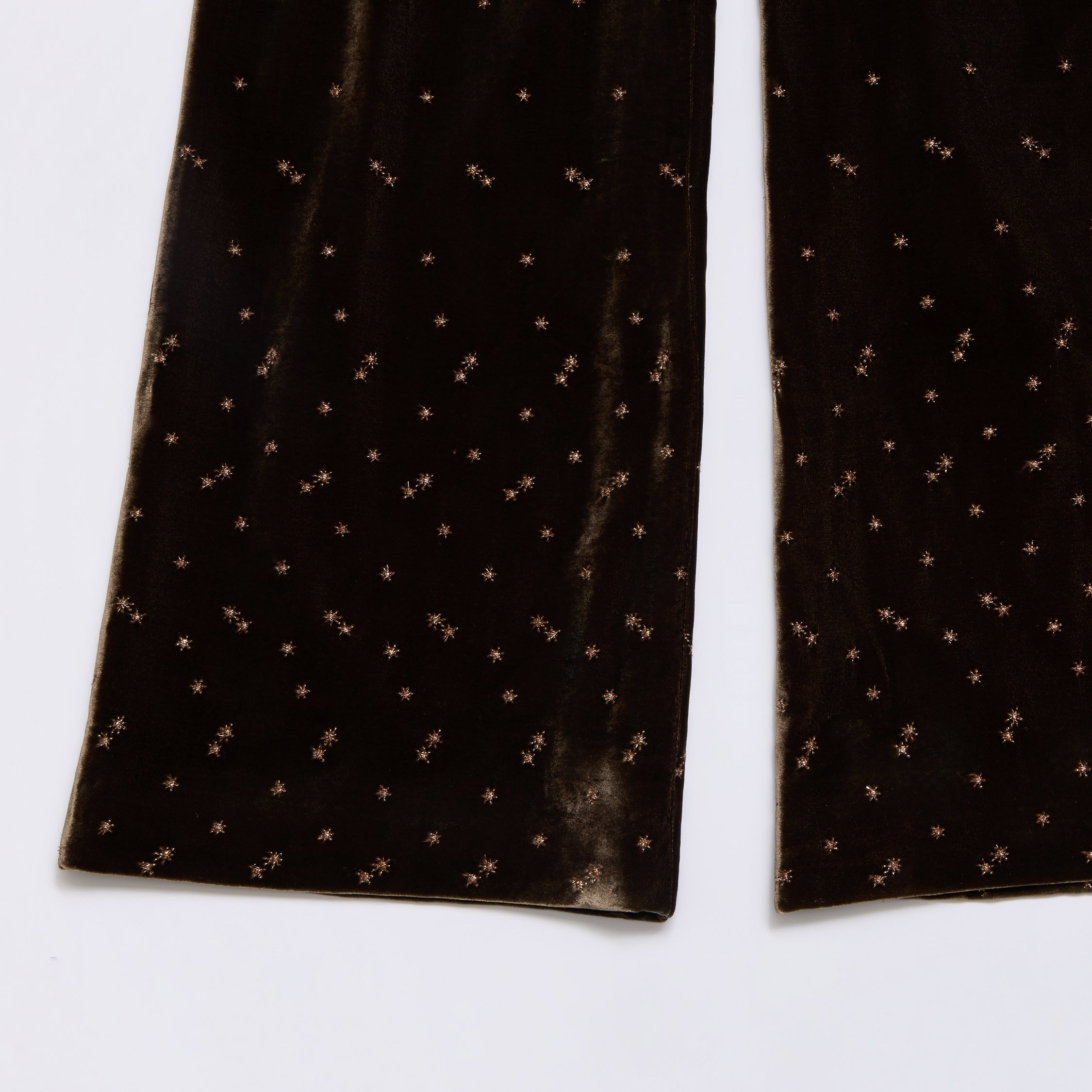 "Imperial Garden Teatime"法國細針嵌點刺繡絲絨立體剪裁長褲—Silent Gleam微光成詩