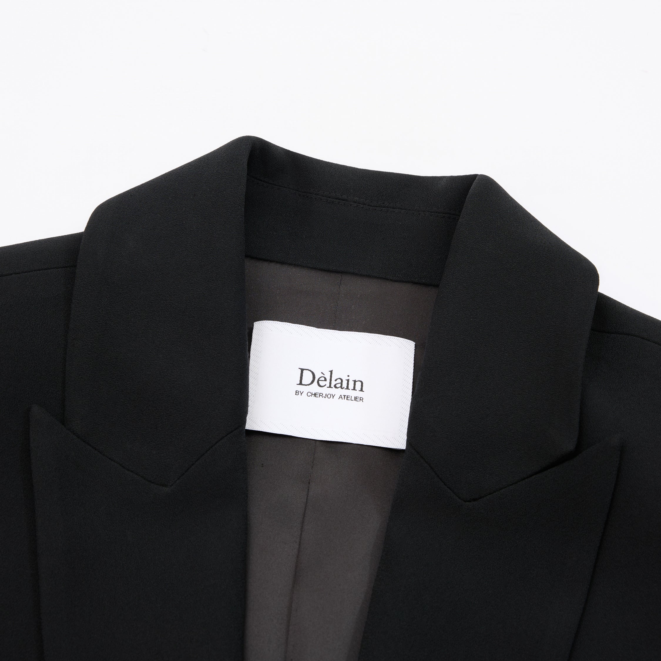 "Speak Sleek." 立體剪裁修身西裝外套—Umber Breath烏沉之息