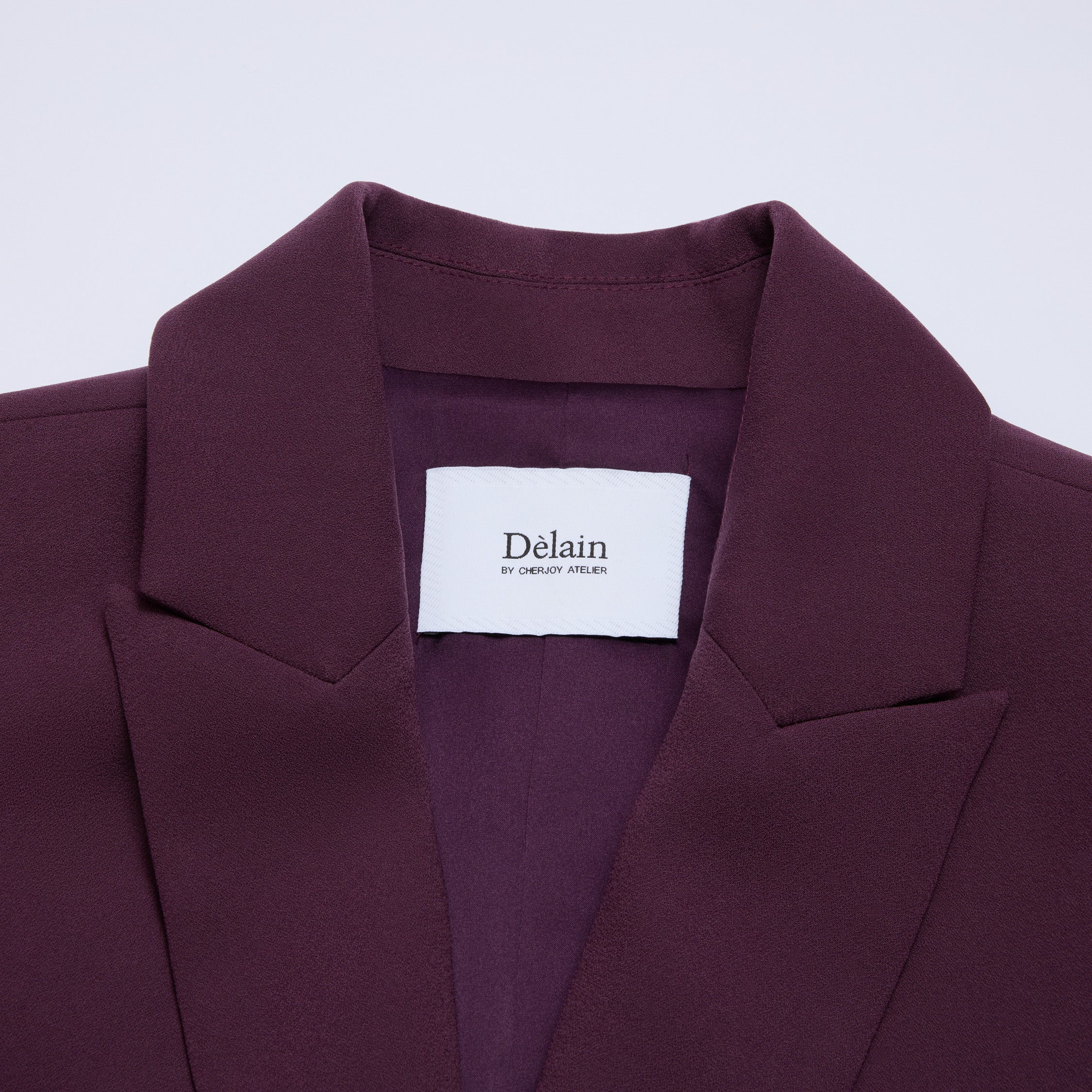 "Speak Sleek." 立體剪裁修身西裝外套—Velvet Reverie沈醉絲絨