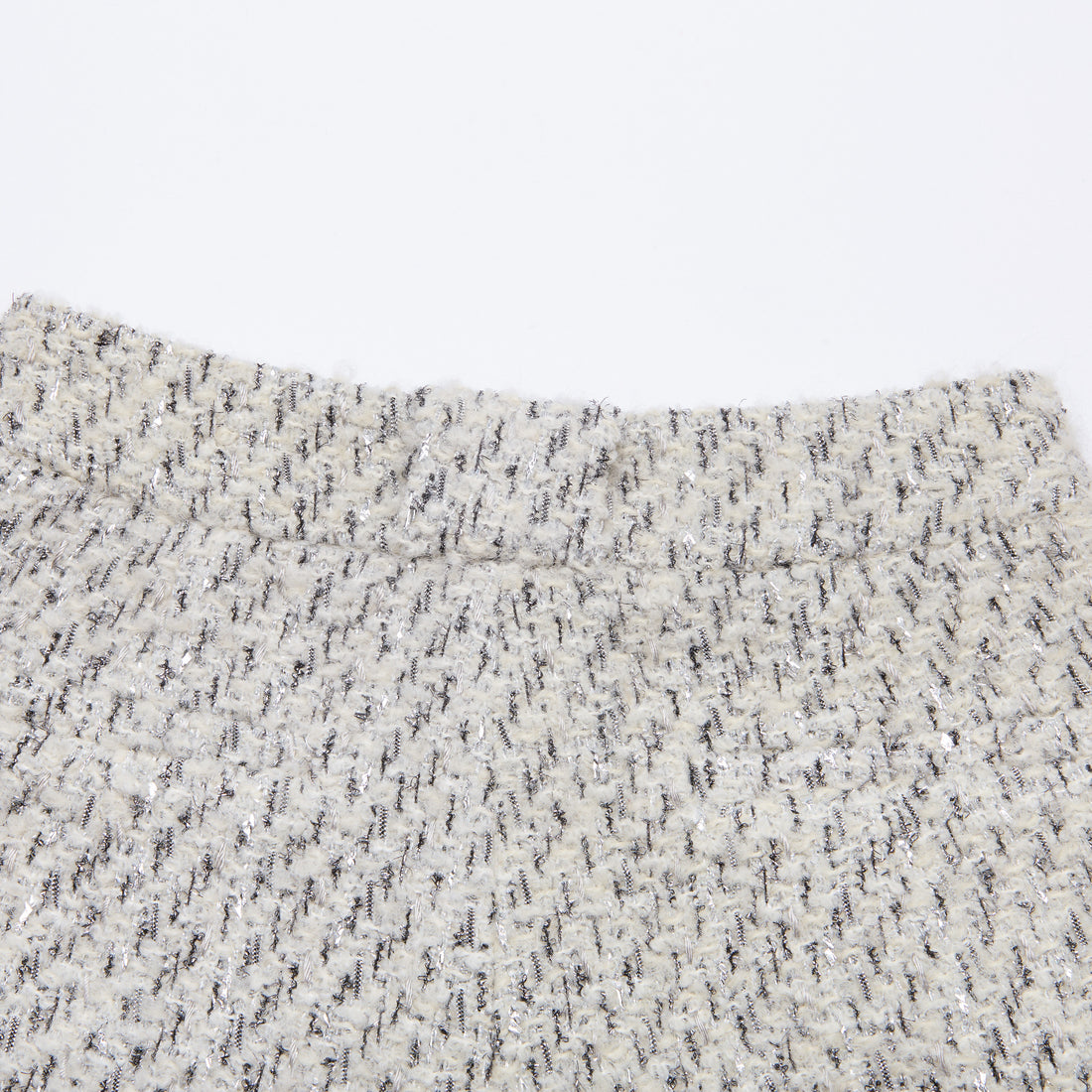 “Sloane Ave."法國高級訂製蓬圈銀織花呢短褲—Silver Mist輕雪銀花