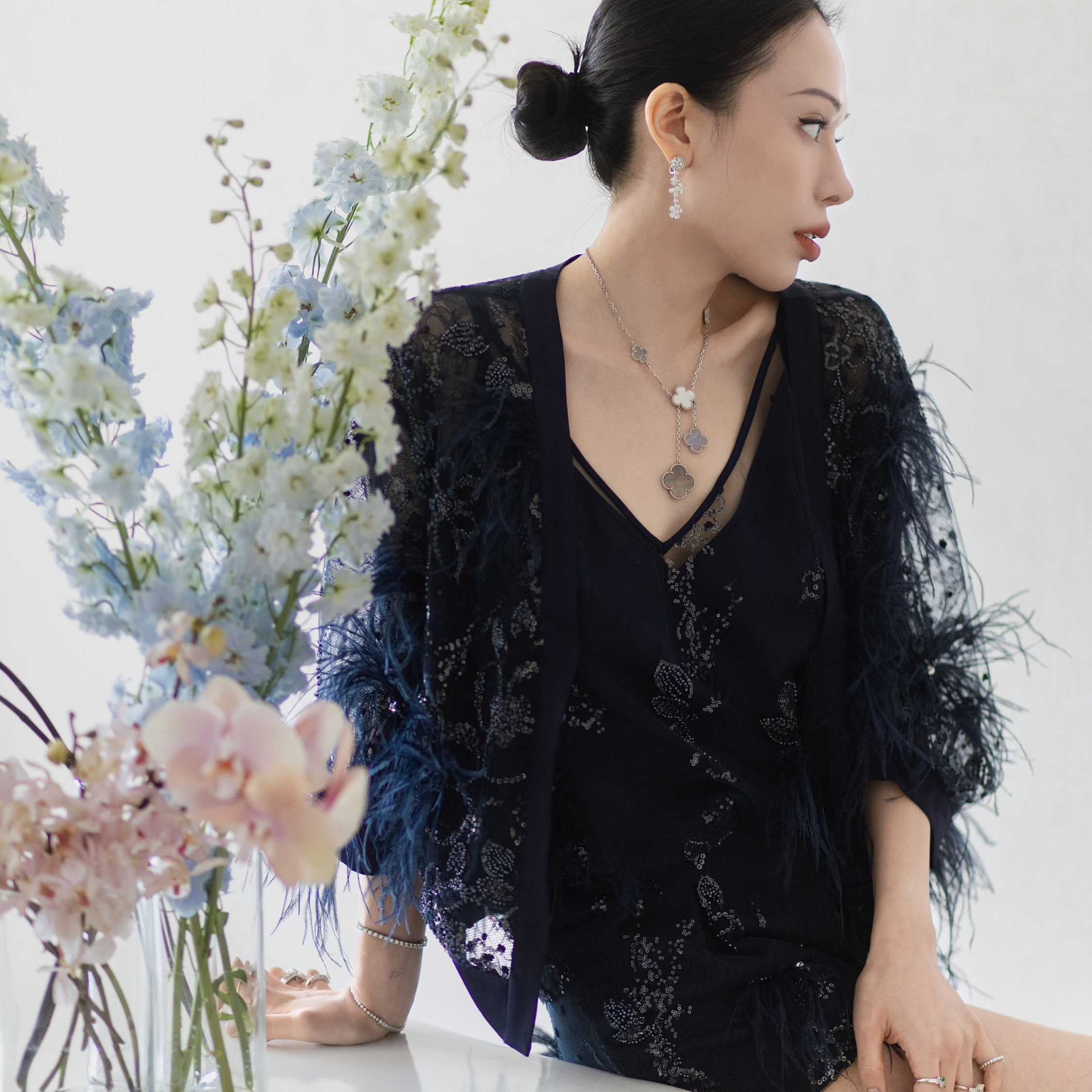 "Imperial Garden Teatime."長羽花繡奢華珠繡蕾絲輕國風短褲—Feather Dream煙羅羽夢