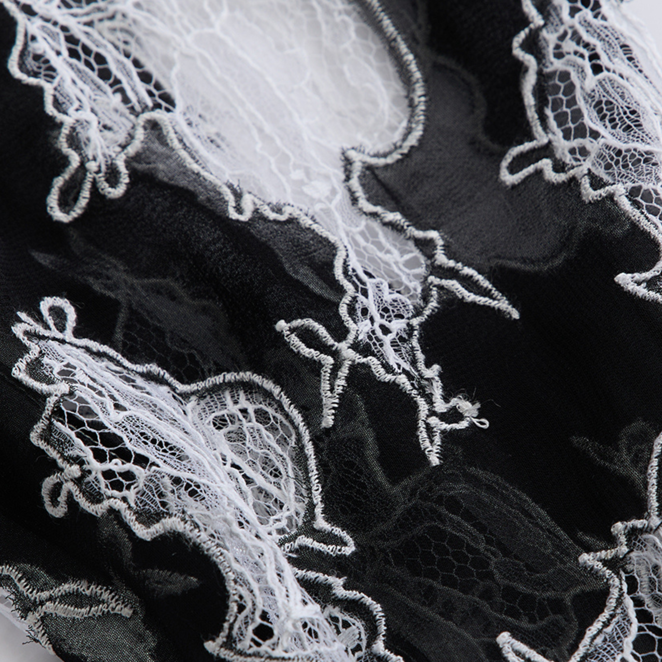 "Quiet Mastery" French top custom lace scarf—Amber Garden 