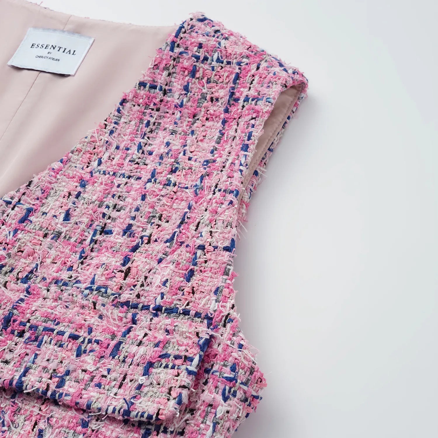 “Brunch at Ritz.” 花呢長款背心洋裝—Berry Sundae