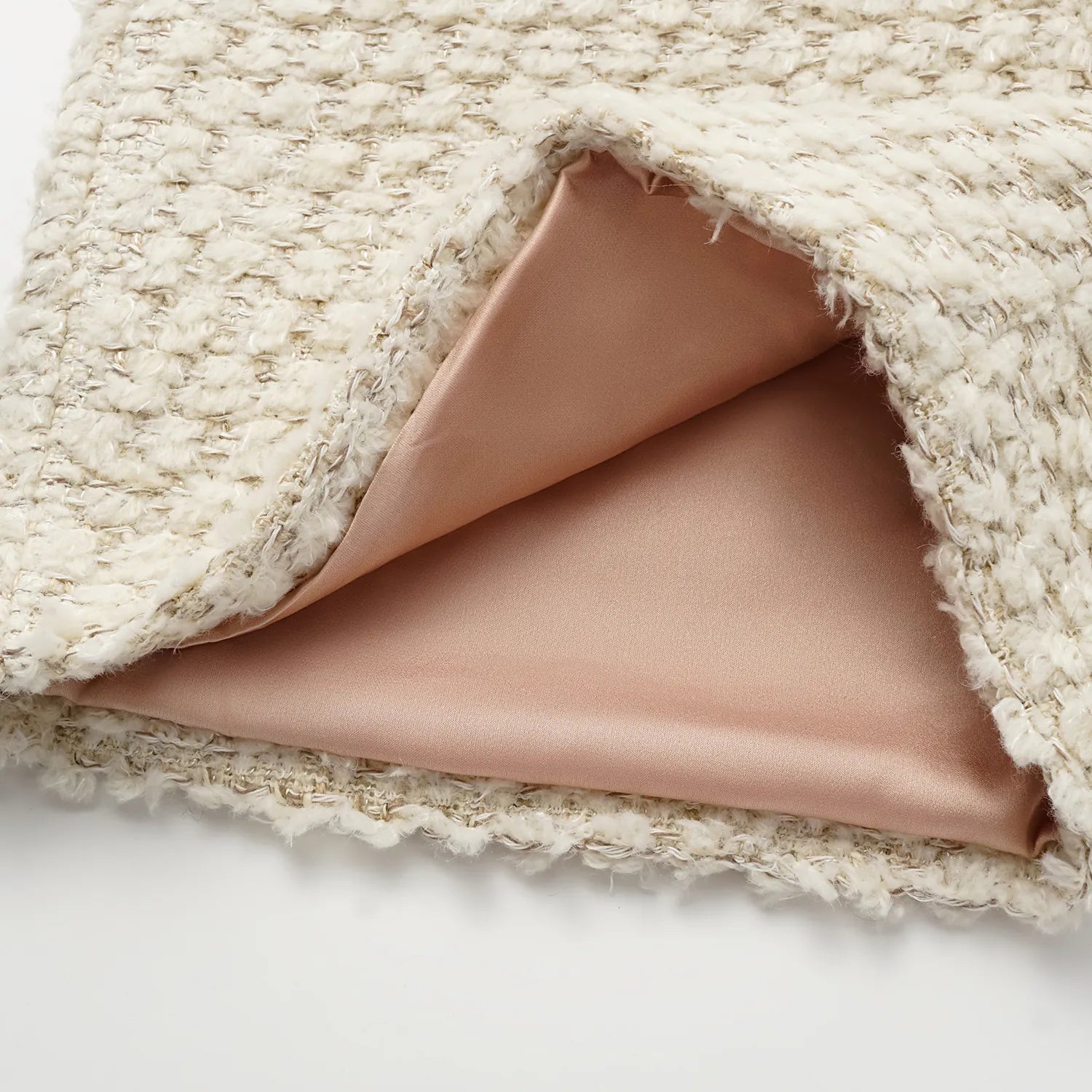 “Tokyo Hours” 花呢短褲—雲朵白