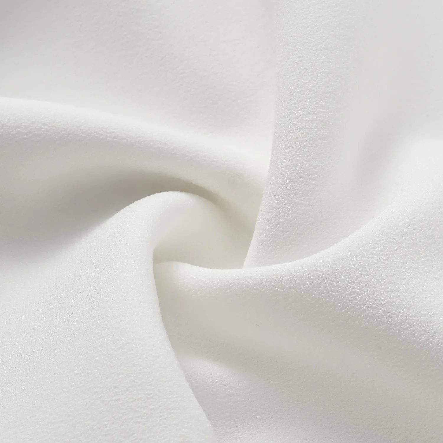 “Speak Sleek.” Anti-wrinkle Acetate Cropped Pants—White 