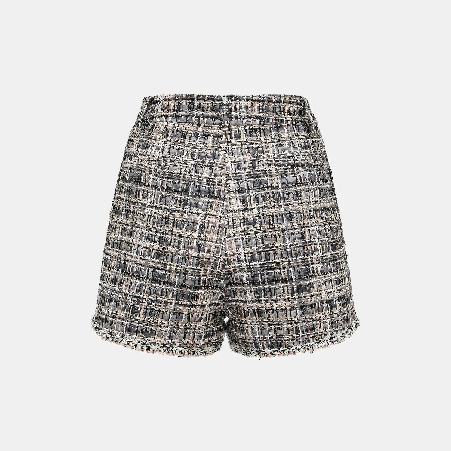 “Knightsbridge citywalk.” 花呢短褲