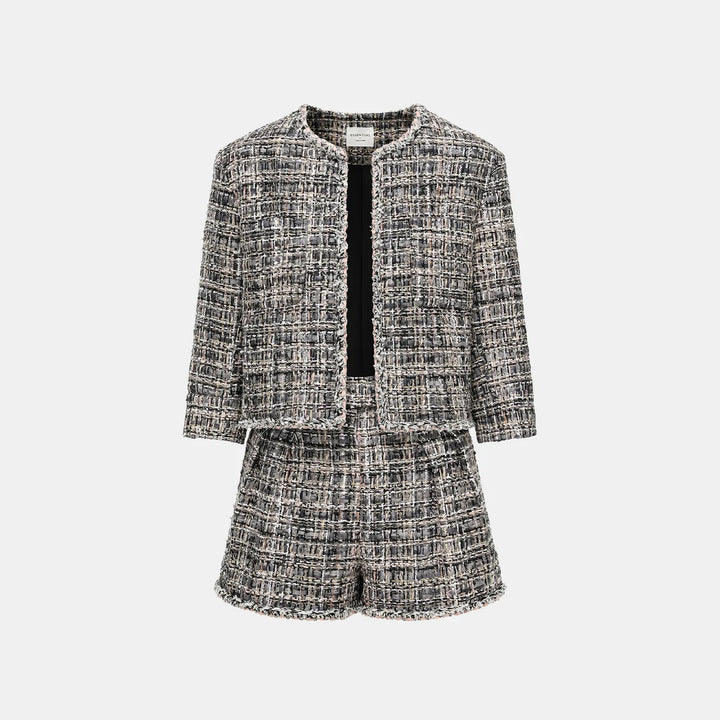 “Knightsbridge citywalk.” Tweed shorts 