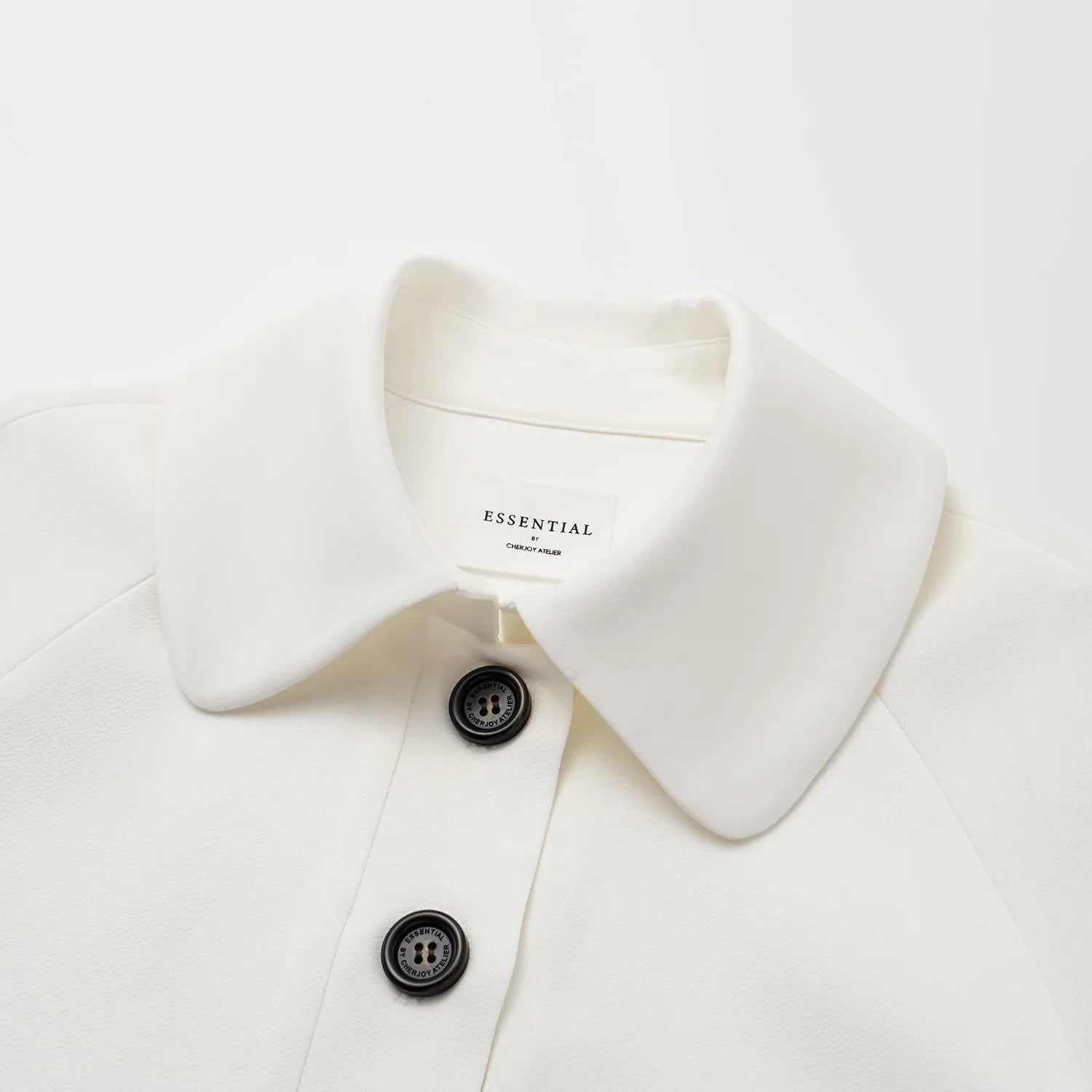 “Easy-go Chic” 重磅醋酸休閑款洋裝—白