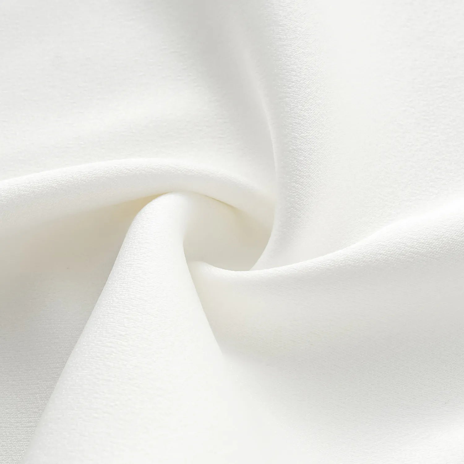 "Speak Sleek."  醋酸鉛筆裙—White