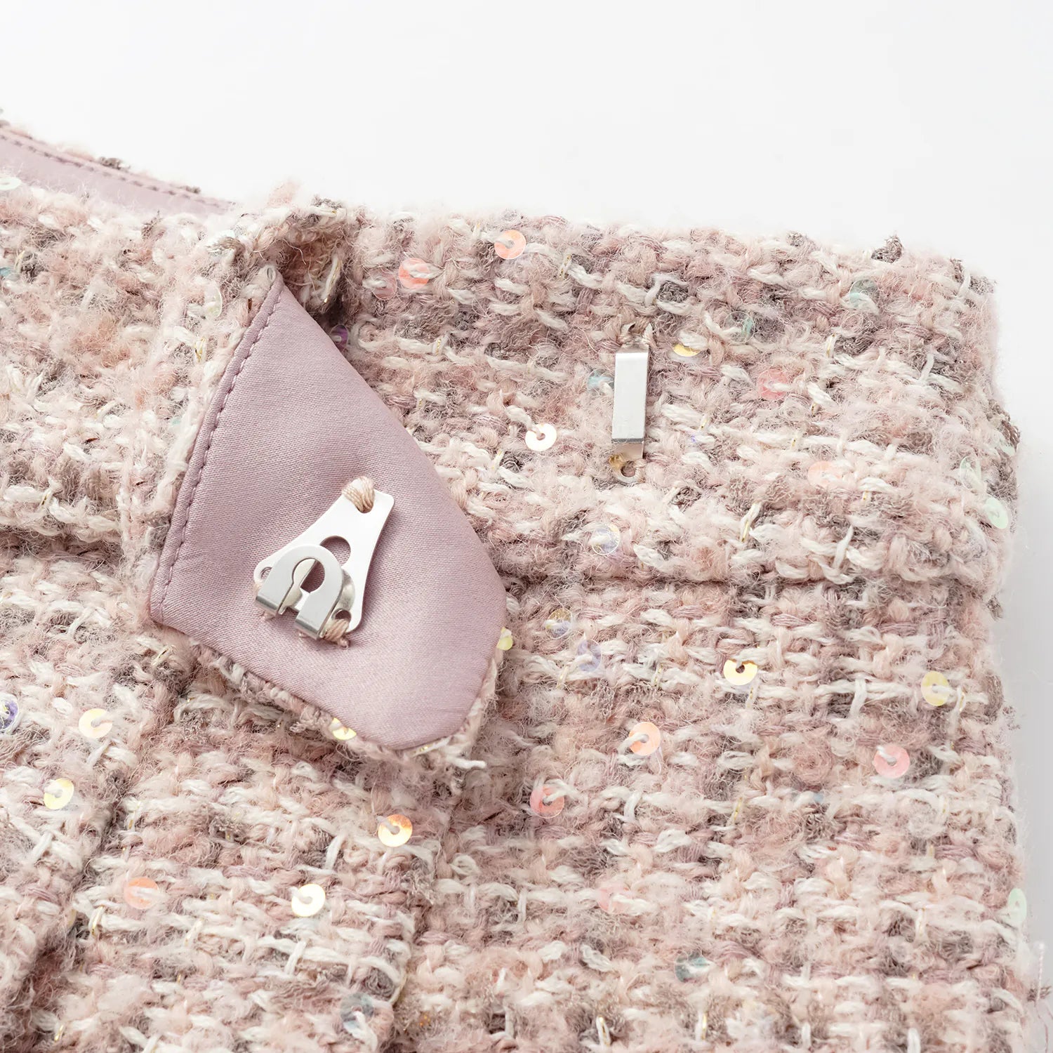 “Chelsea teatime.” Tweed shorts—Pink marshmallow 