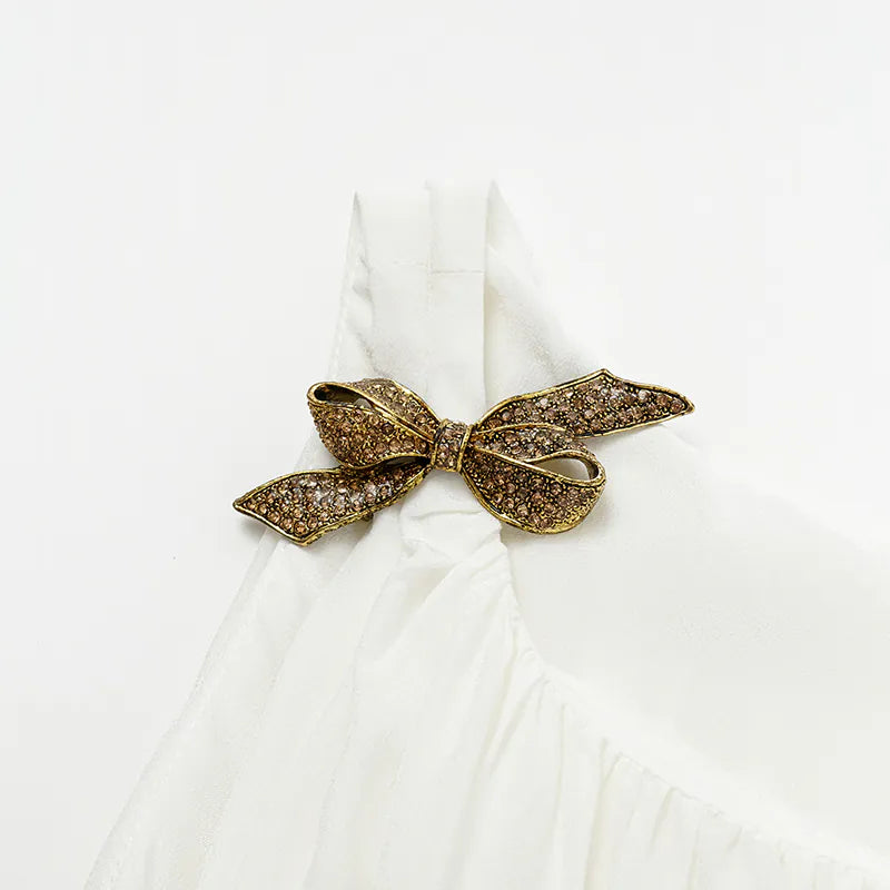 "Brunch at Ritz." 真絲雪紡立體抽褶背心— 梨花白