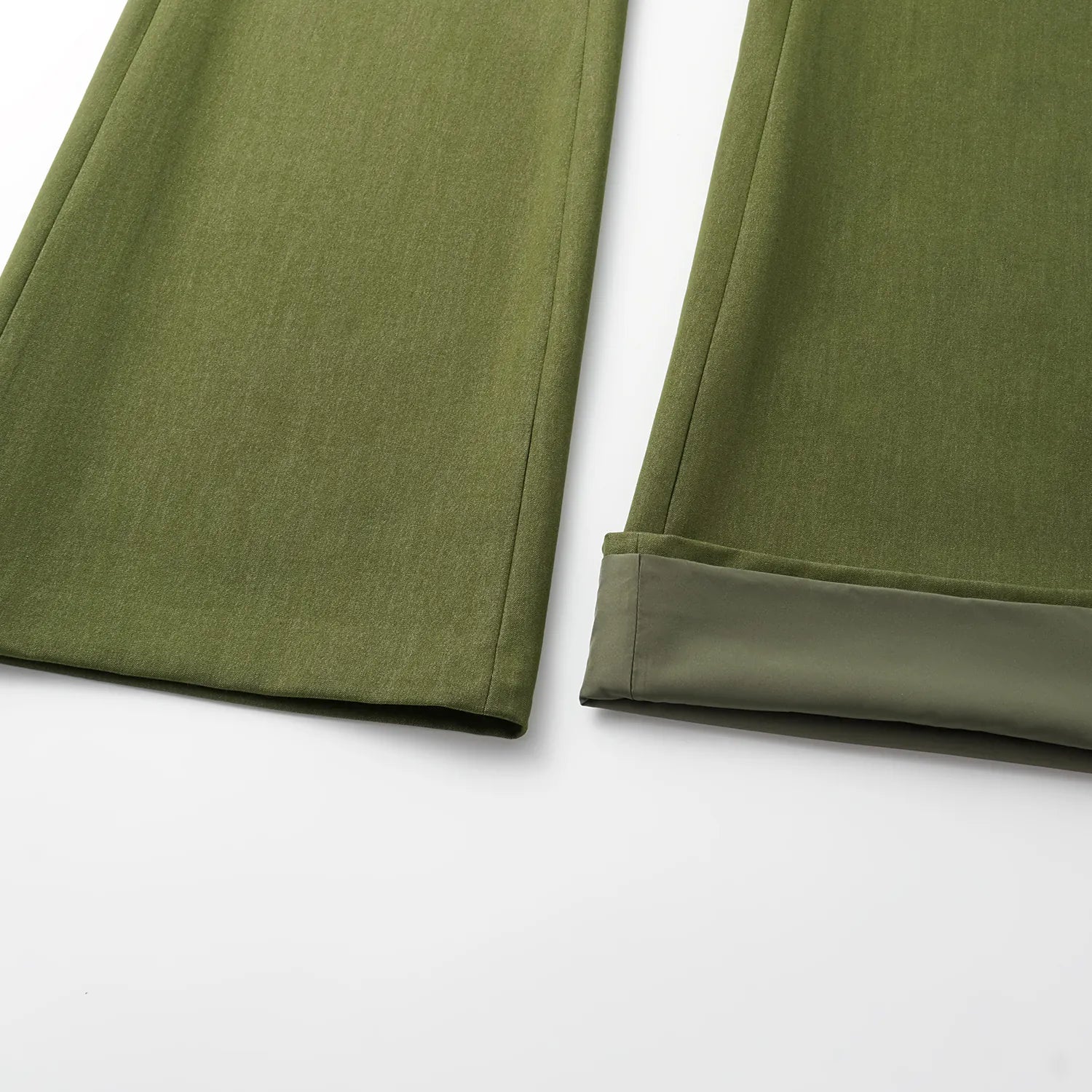 "Speak Sleek." 義大利肌理面料喇叭褲—Amber Garden