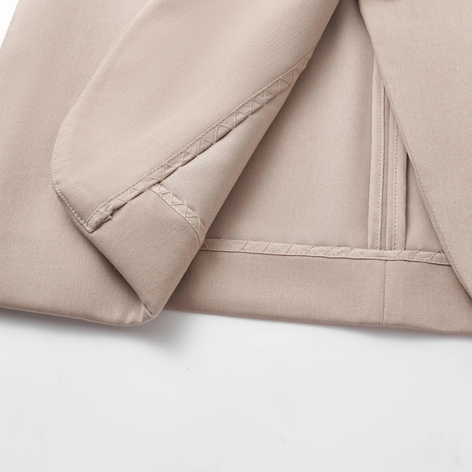 "Speak Sleek." 義大利肌理面料oversized西裝外套—Taupe