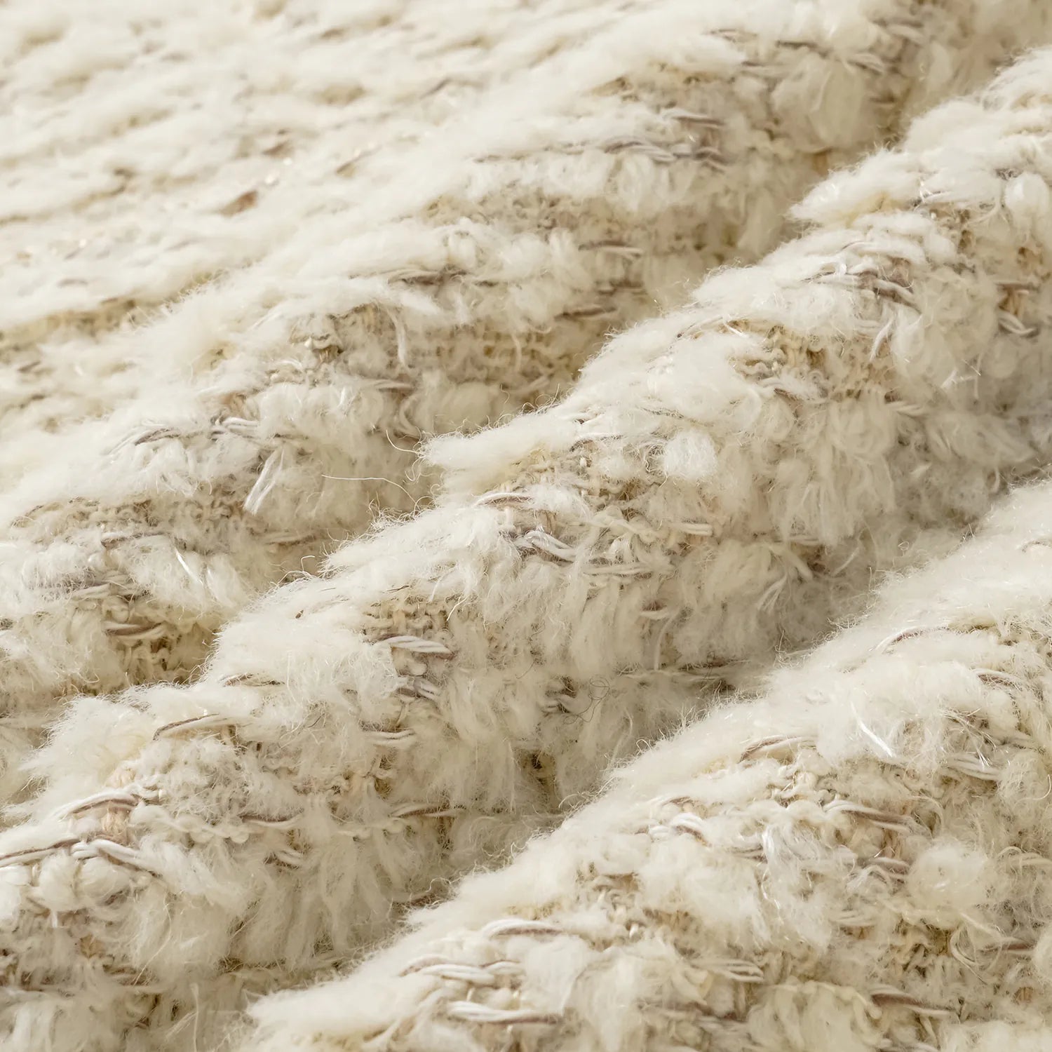 “Tokyo Hours” 花呢短褲—雲朵白