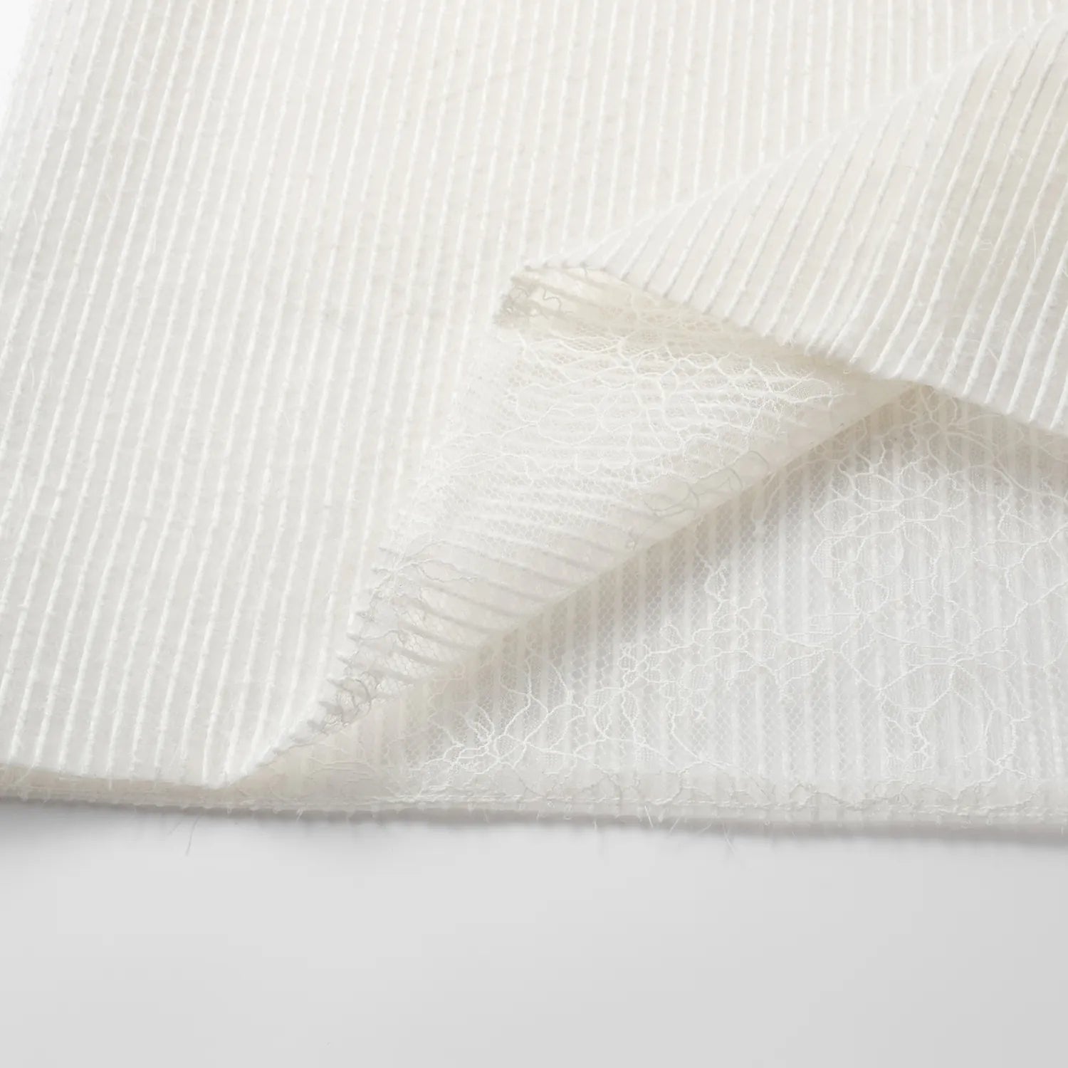 "Weekend at Monaco." 提花蕾絲Oversized襯衫