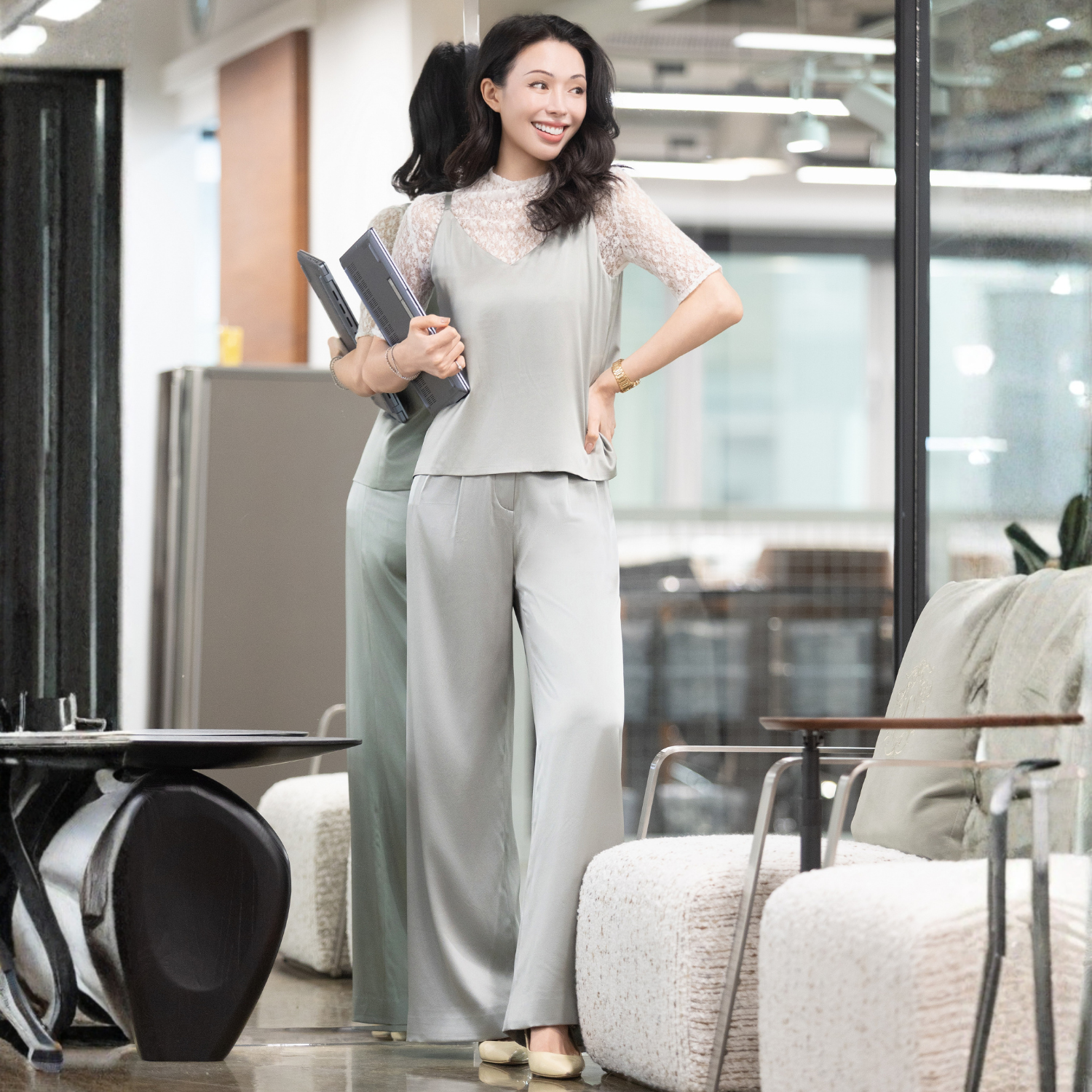 “Spring Diary”義大利真絲特殊剪裁闊腿長褲—Verdant Silence 綠境寂靜