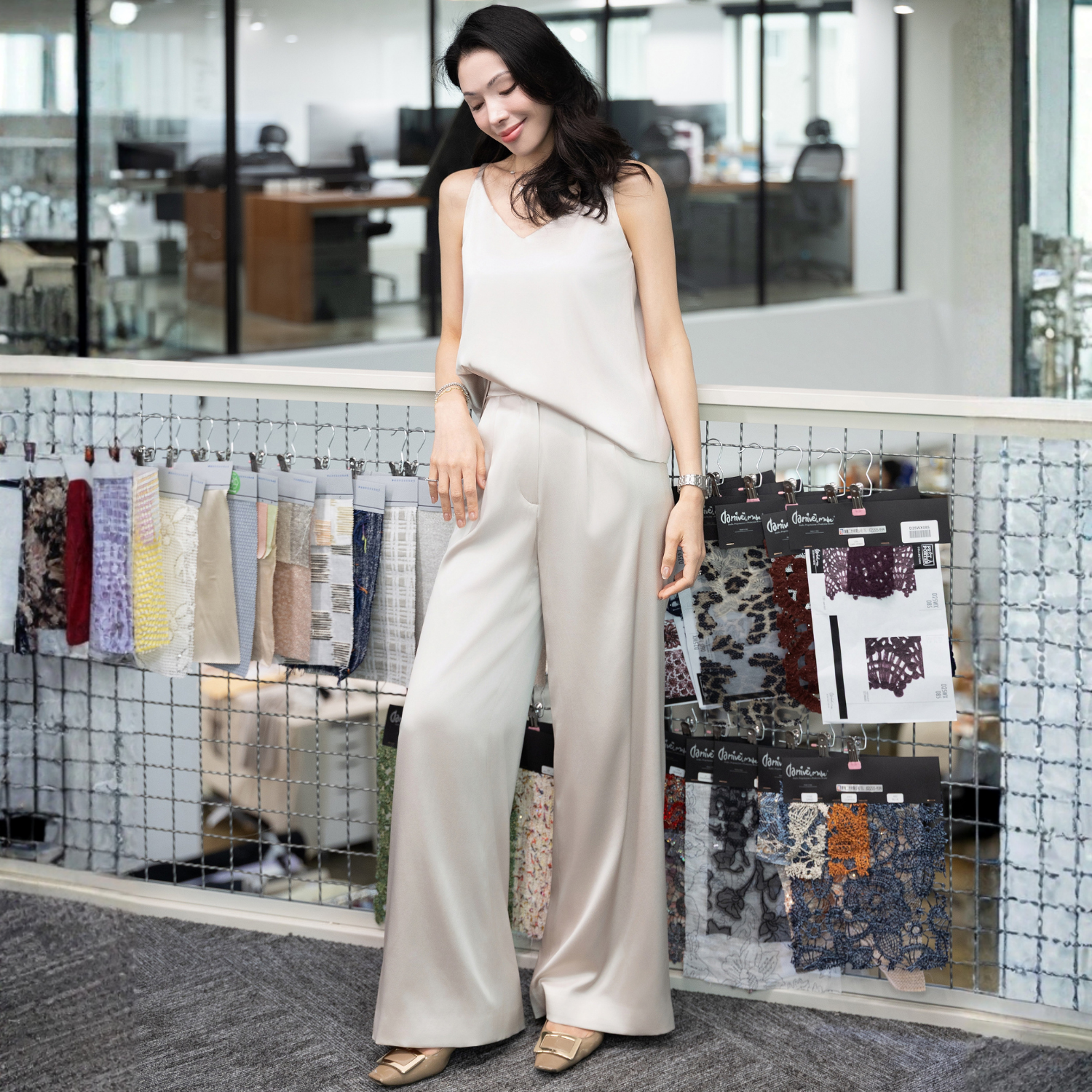 “Spring Diary”義大利真絲特殊剪裁闊腿長褲—Silent Glow 靜光餘暈