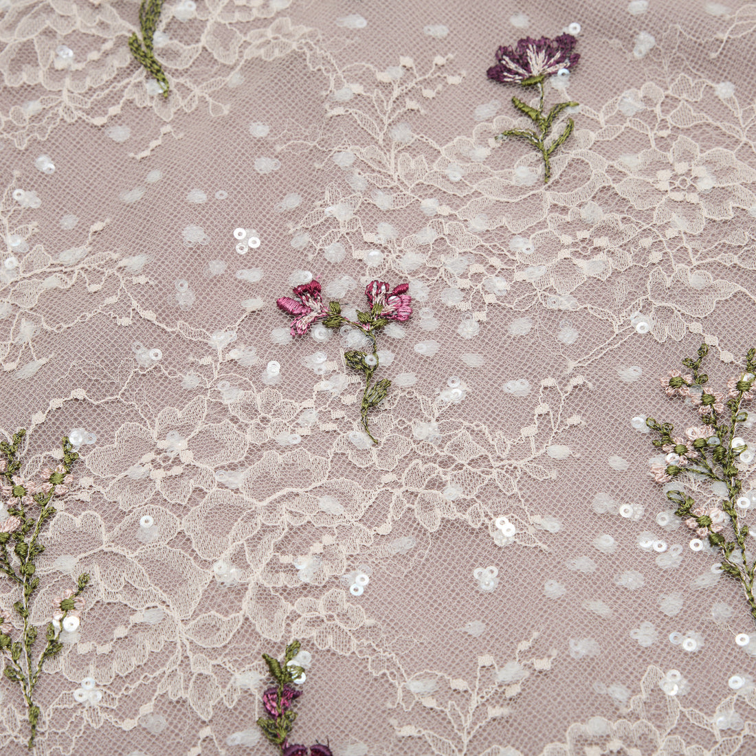 “Quiet Mastery”法國細繡織邊蕾絲細肩背心—Floré Veil 花序微隱