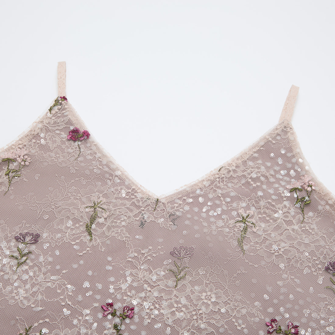 “Quiet Mastery”法國細繡織邊蕾絲細肩背心—Floré Veil 花序微隱