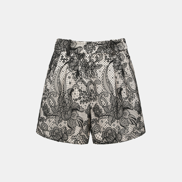 “Weekend At Monaco."鏤雕浮紋織花蕾絲短褲—Velvet Noir絲絨夜