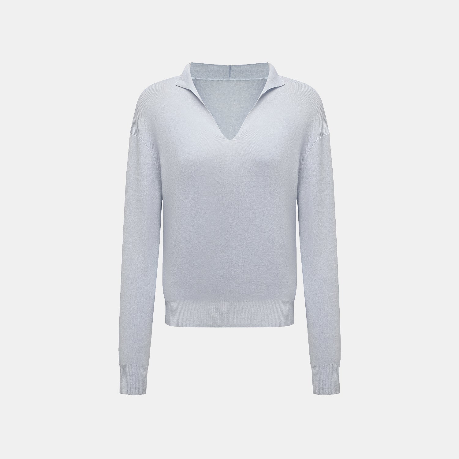 “Spring diary.” Silk Cashmere真絲喀什米爾V領上衣—Baby Blue