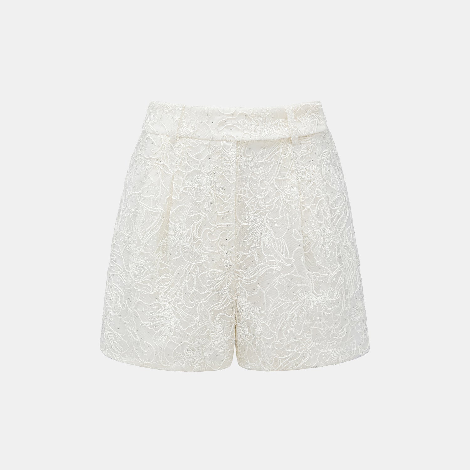 “Gallery Hours.” 棉芽藏鑽蕾絲短褲