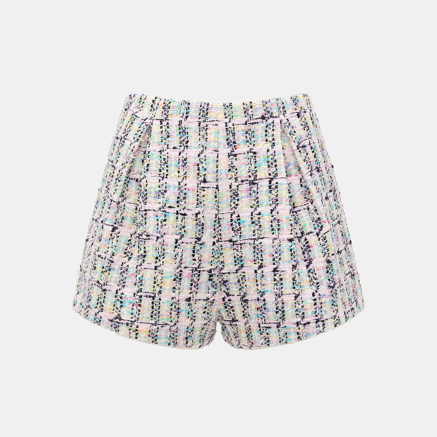 “Weekend at Monaco” 法國輕薄花呢短褲—Dewy Lawn野境綴影