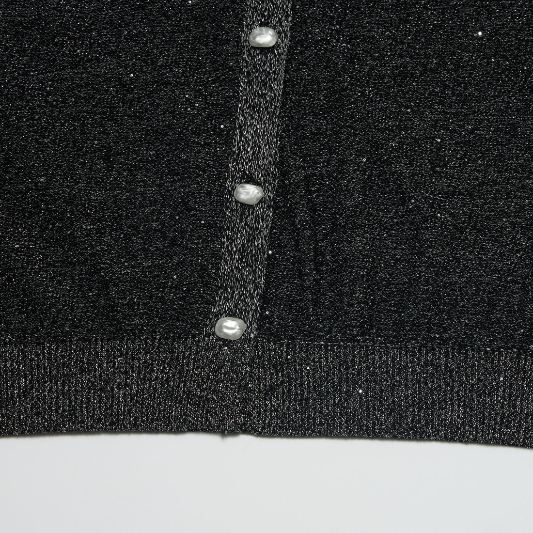 “Spring Diary”真絲長絨棉細針柔感星點針織上衣—Night Ink 星夜墨影