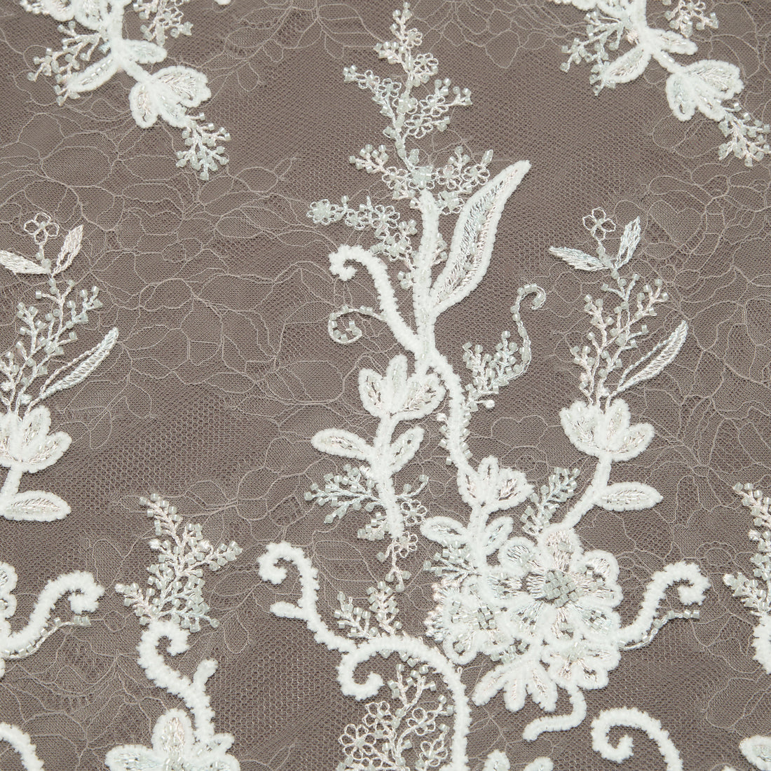 "Imperial Garden Teatime"珠繡香緹蕾絲細肩背心—Mist Bloom 霧綻花影