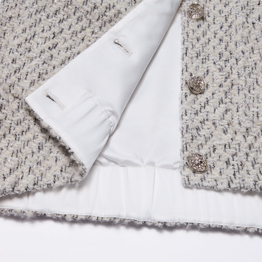 “Sloane Ave."法國高級訂製蓬圈銀織花呢Oversized背心—Silver Mist輕雪銀花