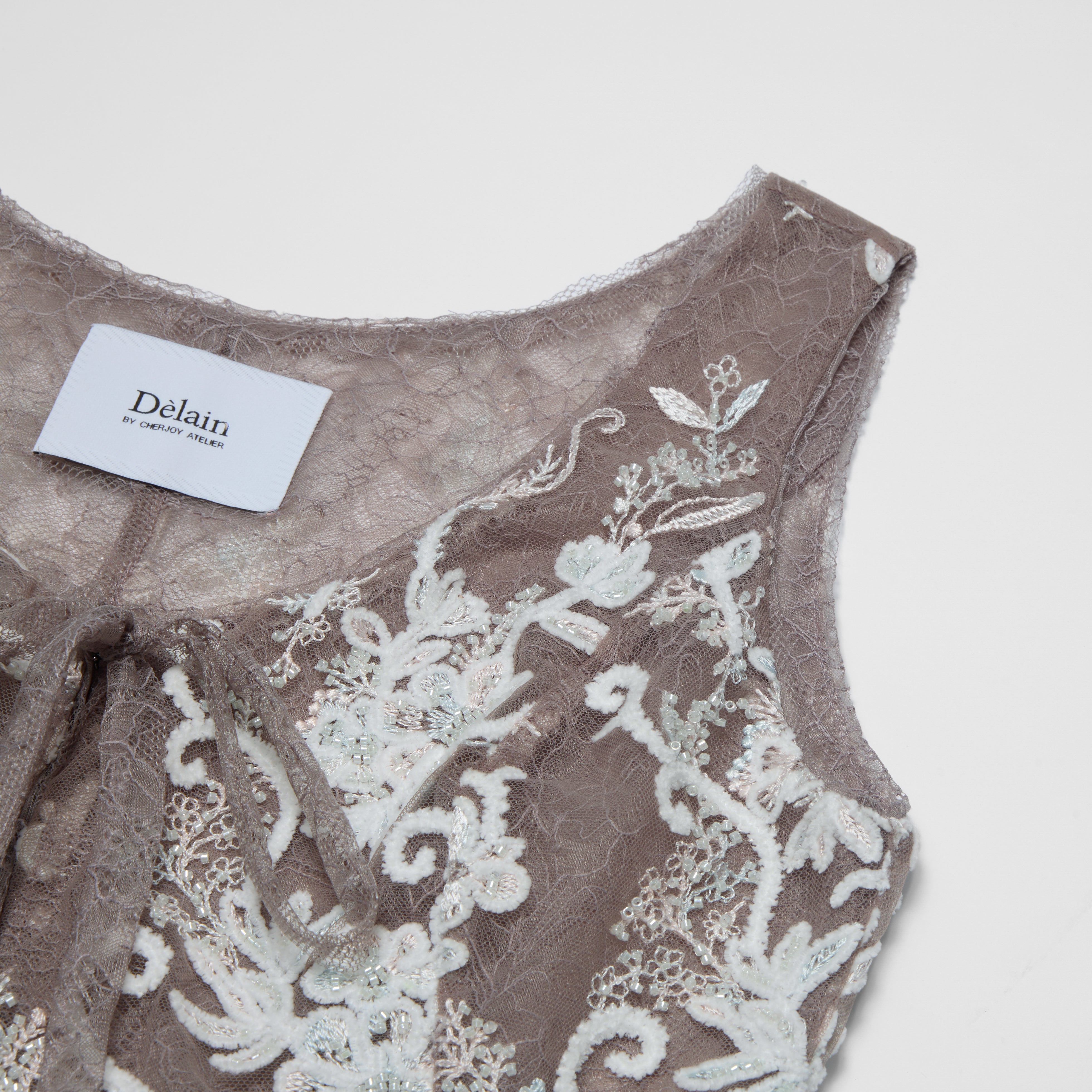 "Imperial Garden Teatime"珠繡香緹蕾絲馬甲背心—Mist Bloom 霧綻花影