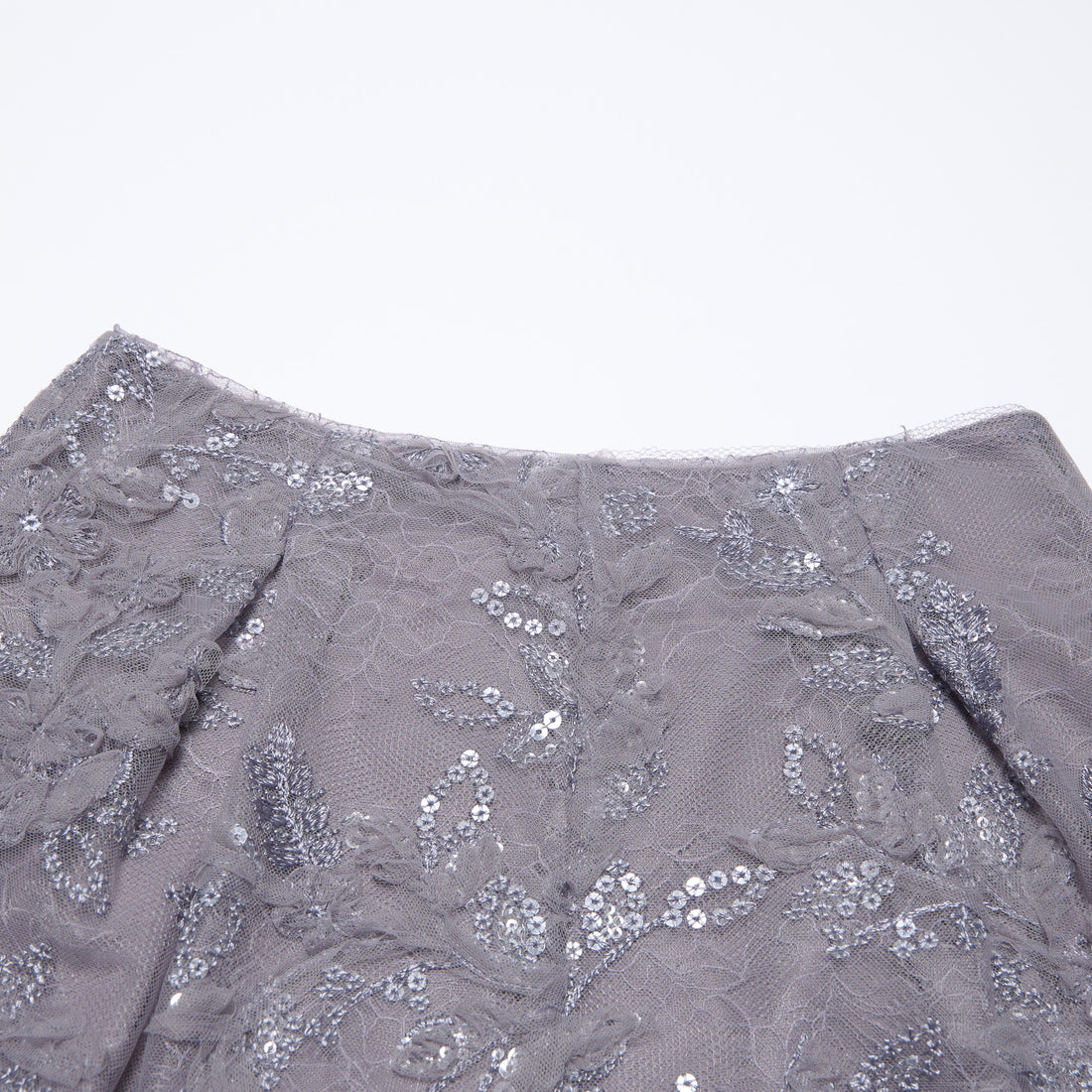 “Brunch at Ritz”霧紗立繡蕾絲短褲—Iris Haze 鳶尾霧影