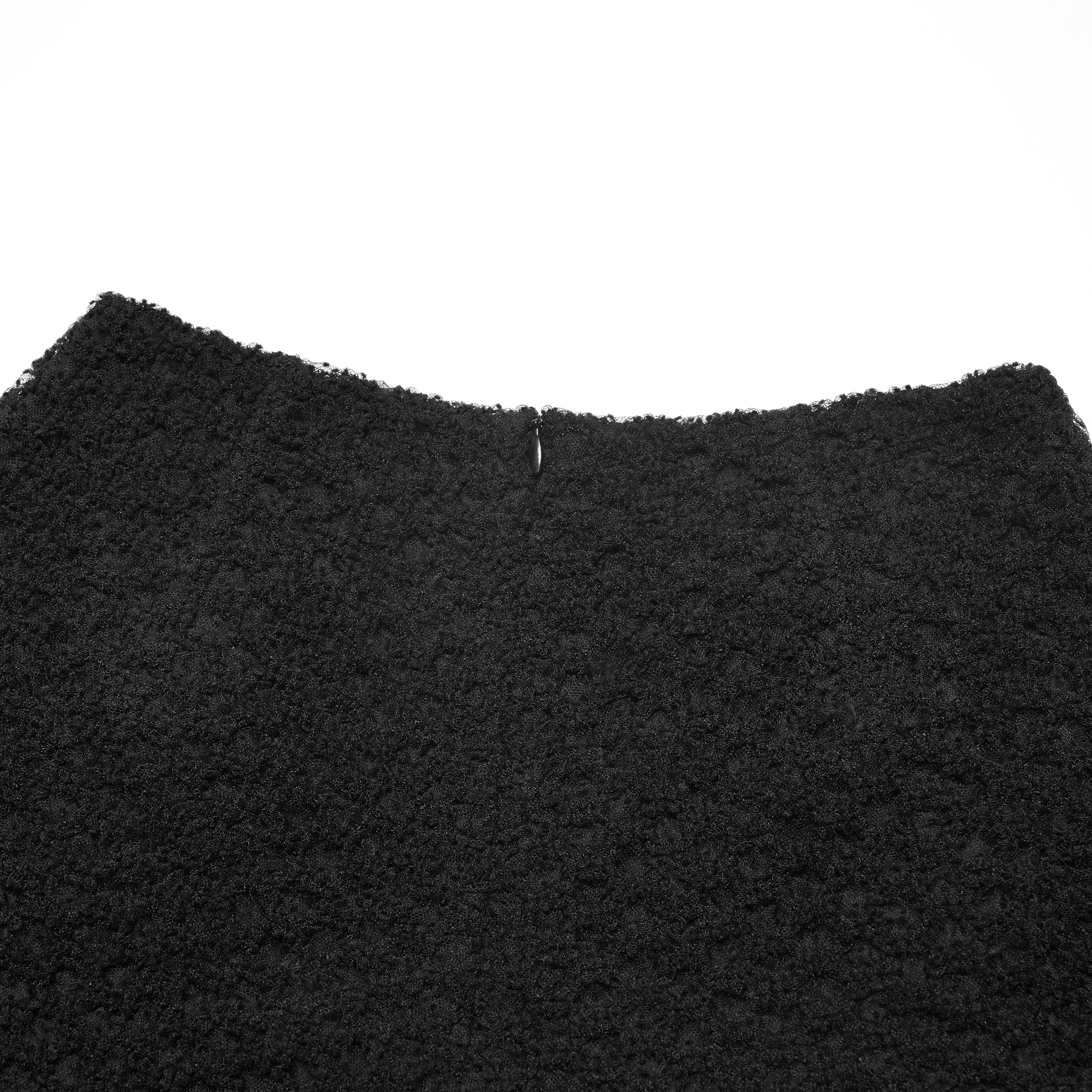 “Quiet Mastery.”法國立織絨圈點花工藝蕾絲短褲—Floral Nocturne詩花夜曲